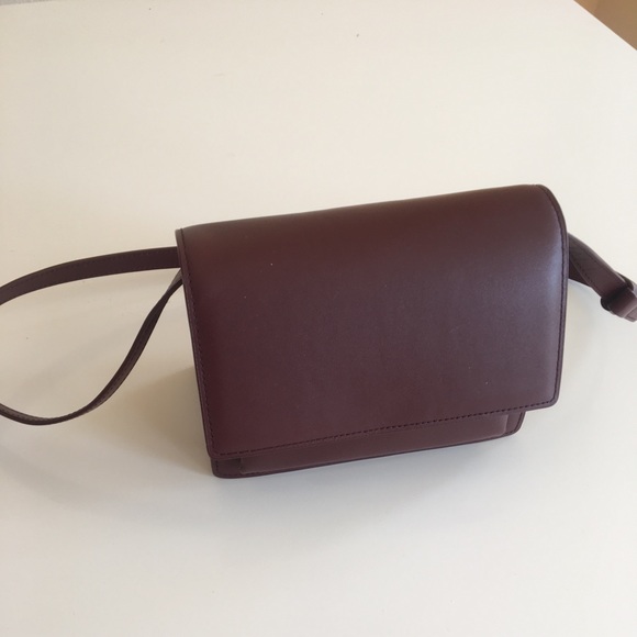 Crossbody bag ( three different ways to carry) - Picture 3 of 8